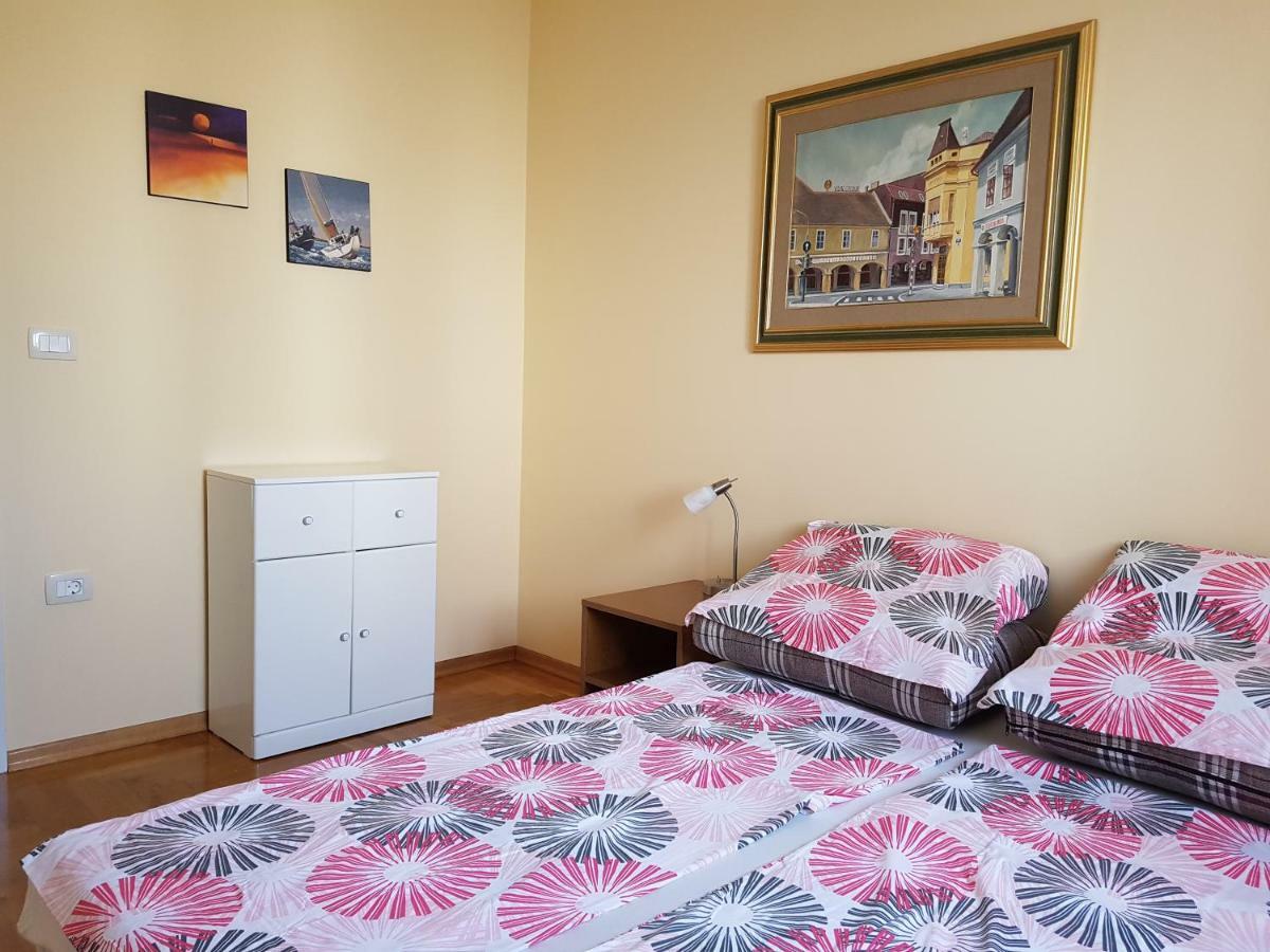Apartment Barba Ližnjan 外观 照片