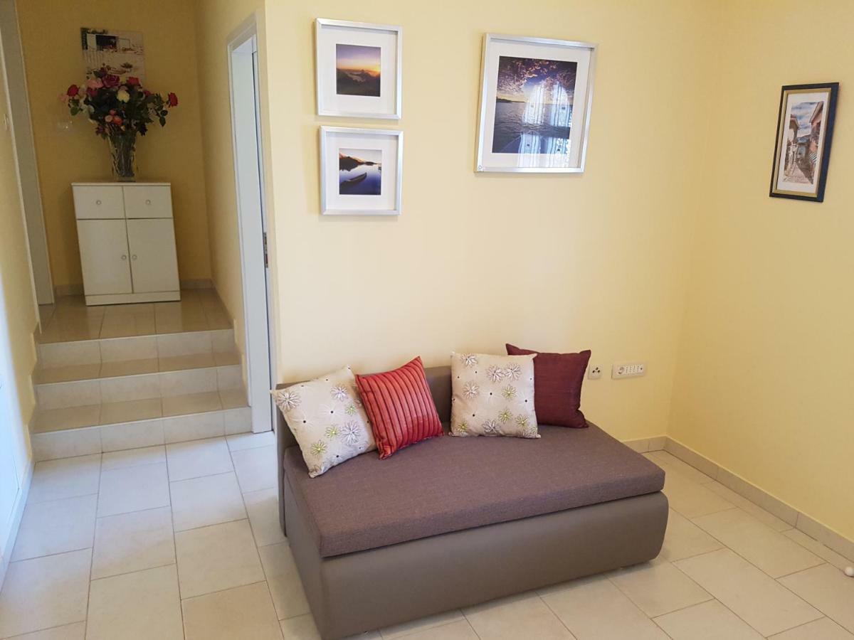 Apartment Barba Ližnjan 外观 照片